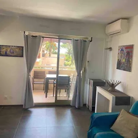 Juan, Cosy T3 , Piscine , Parking * 戈尔夫瑞昂