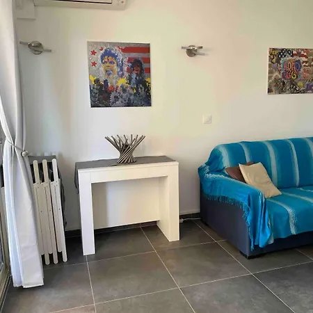 Appartement Juan, Cosy T3 , Piscine , Parking