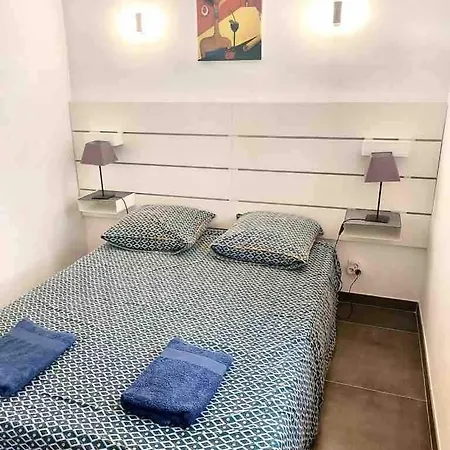 Appartement Juan, Cosy T3 , Piscine , Parking *