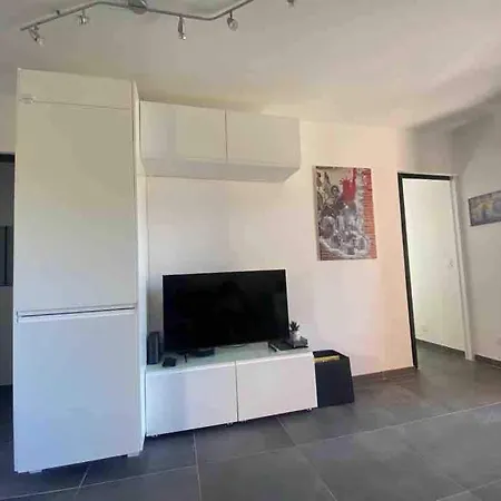 公寓 Juan, Cosy T3 , Piscine , Parking *
